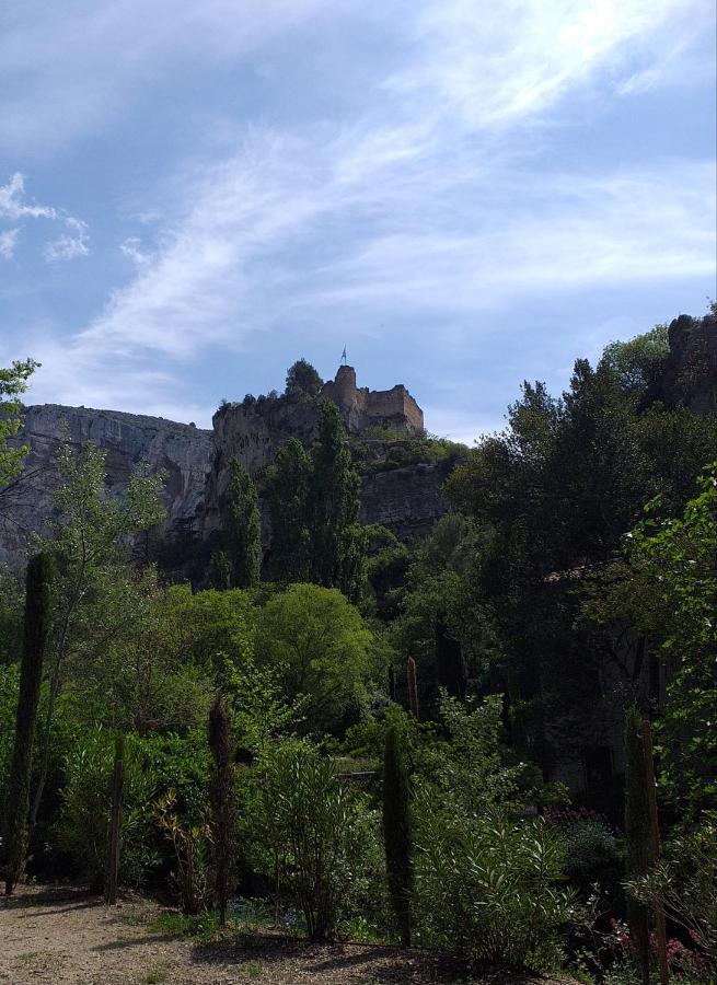 Maison Au Coeur De De Vaucluse, Nichee Sur Le Rocher Et Surplombant La Sorgue Holiday home Fontaine-de-Vaucluse